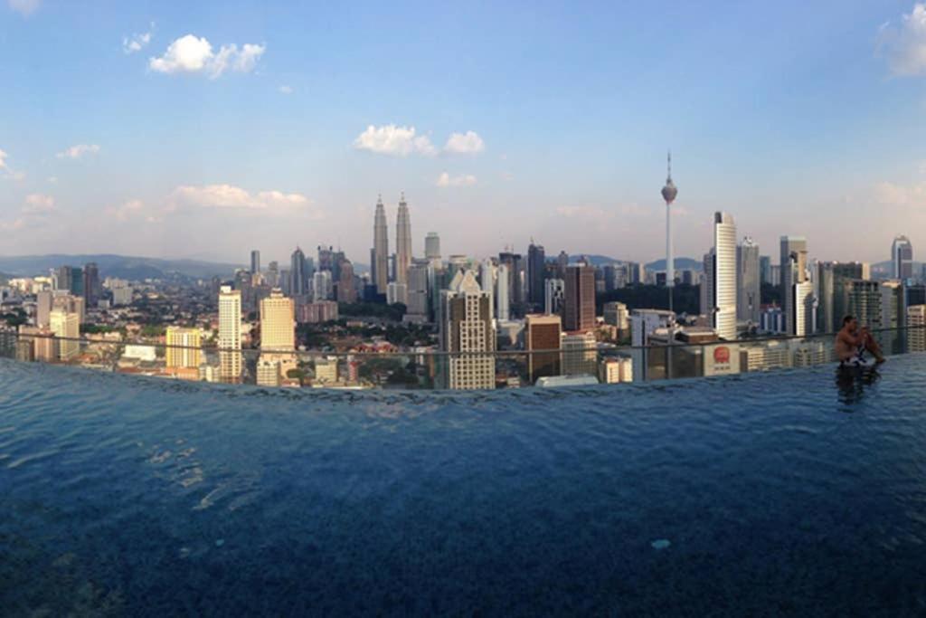 Klcc Regalia Suites Infinity Pool Kuala Lumpur Kültér fotó