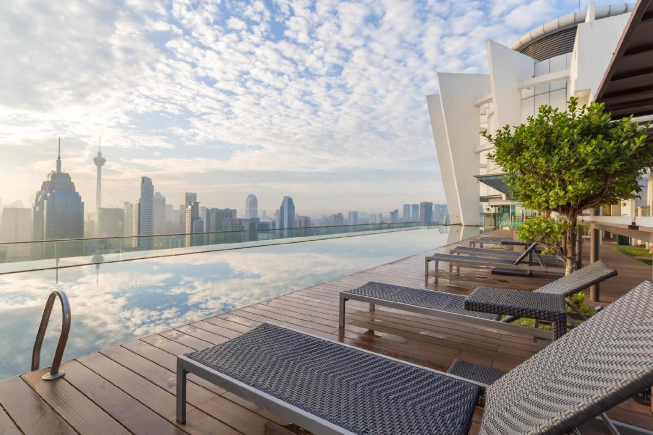 Klcc Regalia Suites Infinity Pool Kuala Lumpur Kültér fotó
